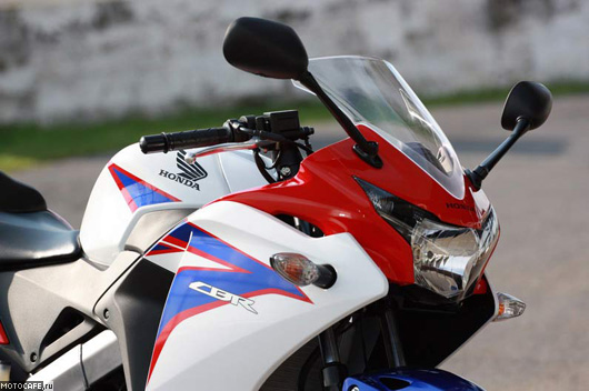 Honda CBR125R и CBR150R 2011